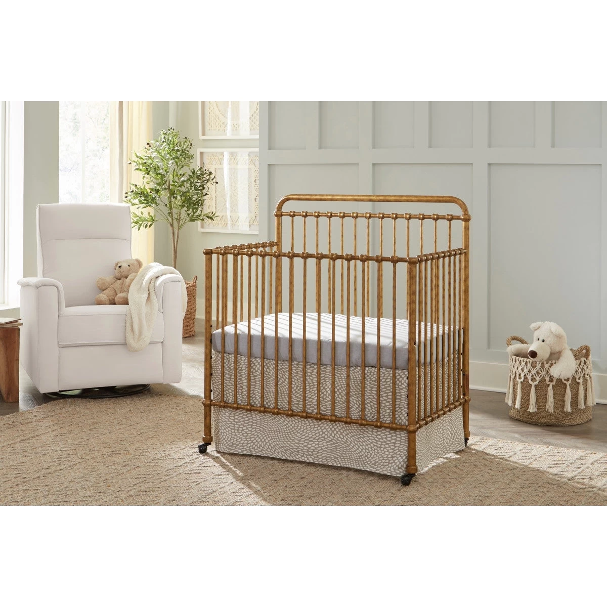 Namesake Winston 4-in-1 Convertible Mini Crib - Image 15