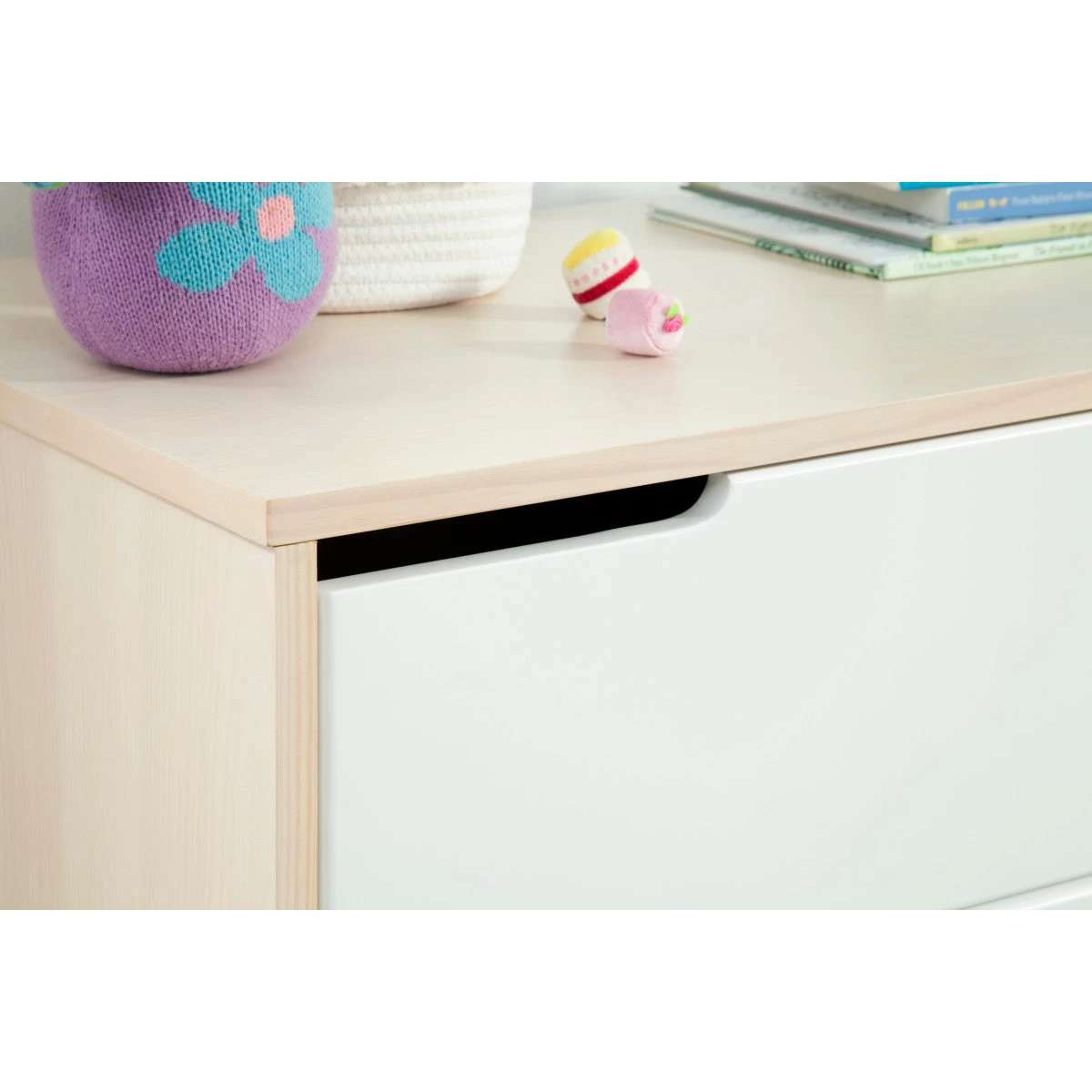 Babyletto Hudson 6-Drawer Double Dresser - Image 10