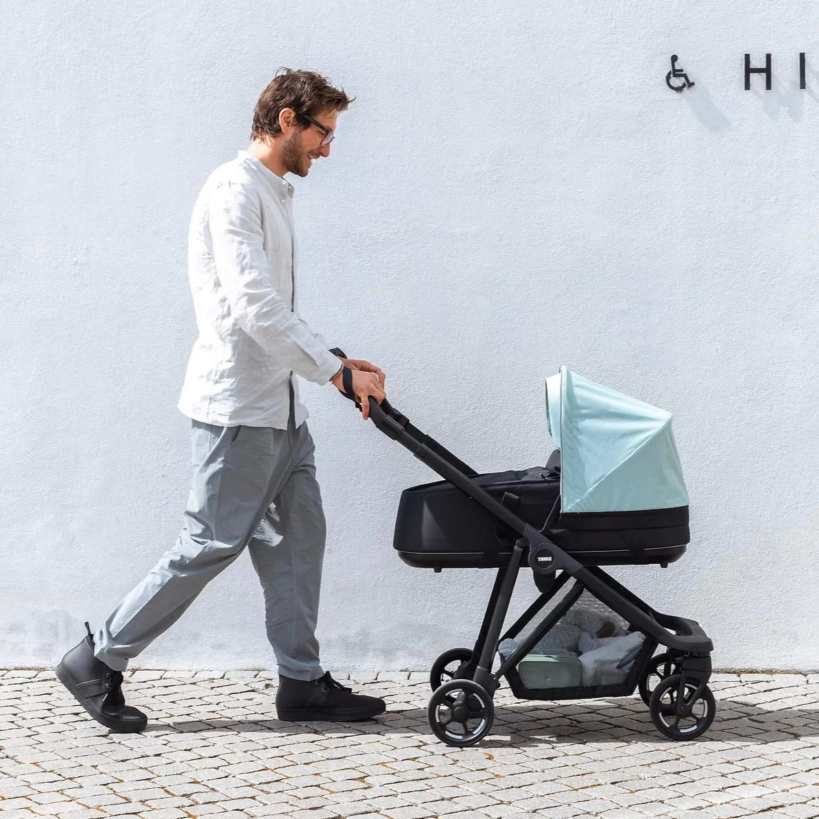 Thule Shine Bassinet - Image 5