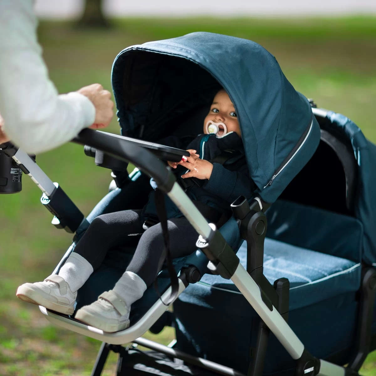 Thule Sleek Stroller - Image 12